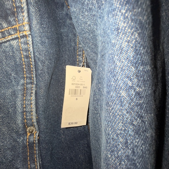 Old Navy Light Blue Denim Jacket - Picture 5 of 5